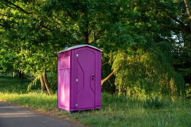 Portable Toilet Options We Offer in Urbandale, IA